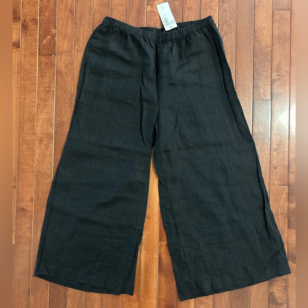 NWT Chico’s Black Linen Rio Gaucho Capri Pants Size 1